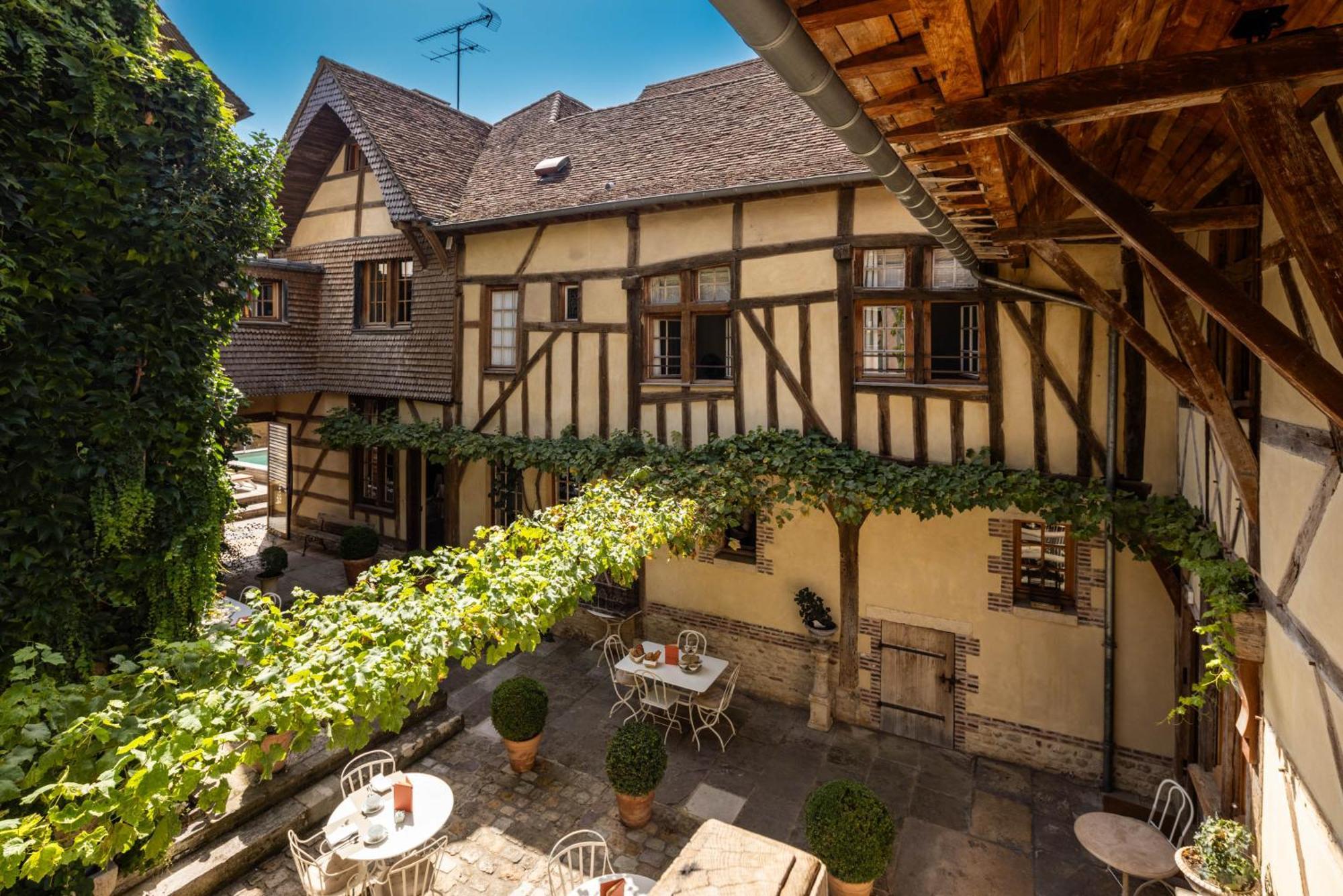Le Champ Des Oiseaux Hotel & Spa Труа Экстерьер фото