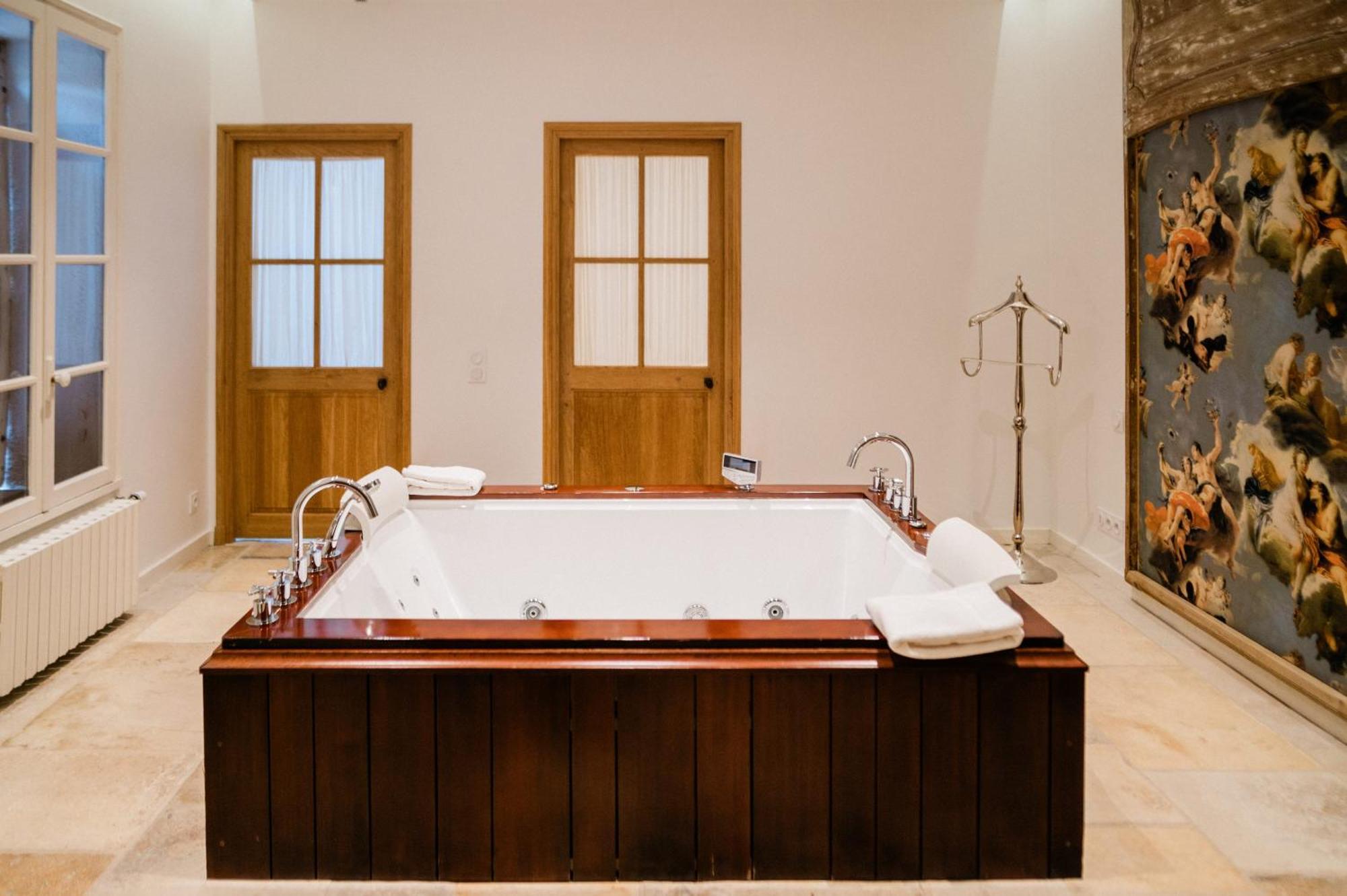Le Champ Des Oiseaux Hotel & Spa Труа Экстерьер фото